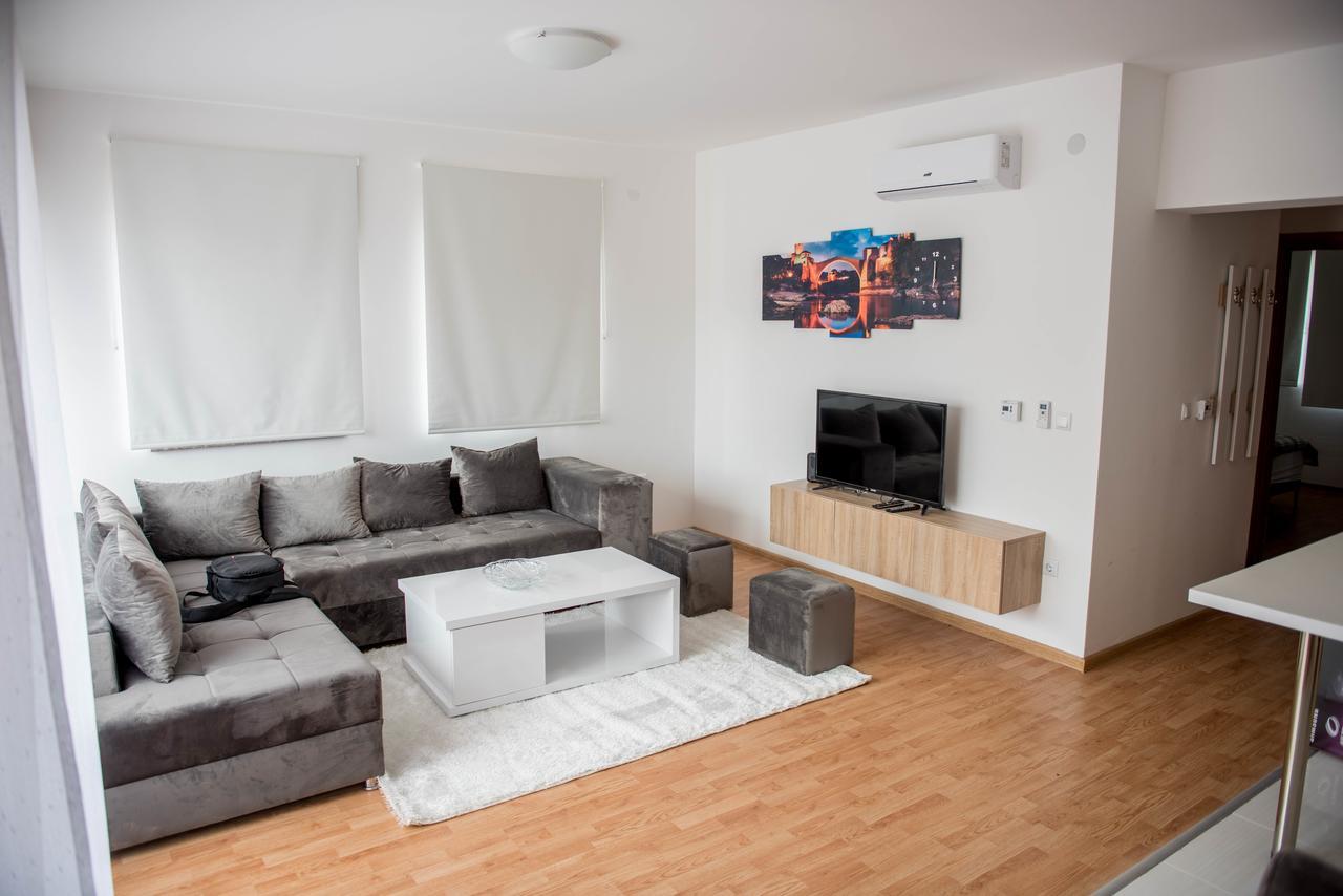 Leader Apartment 塞拉耶佛 外观 照片